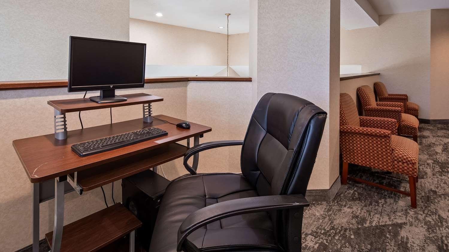 Charlevoix Inn & Suites Surestay Collection By Best Western Exteriör bild